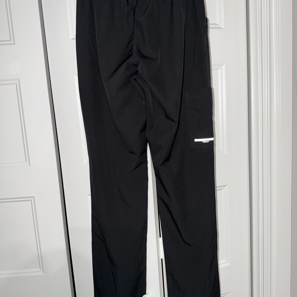 Skechers barco Black scrub pants